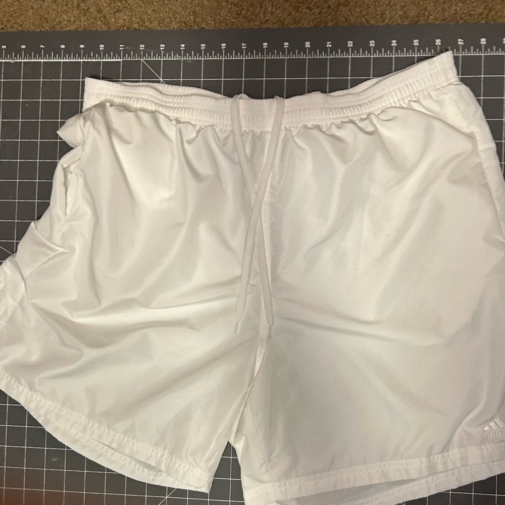 Adidas ClimaCool shorts with lining 2XL